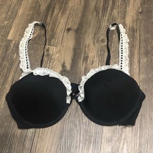 H&M 36C Black Bra with White Lace